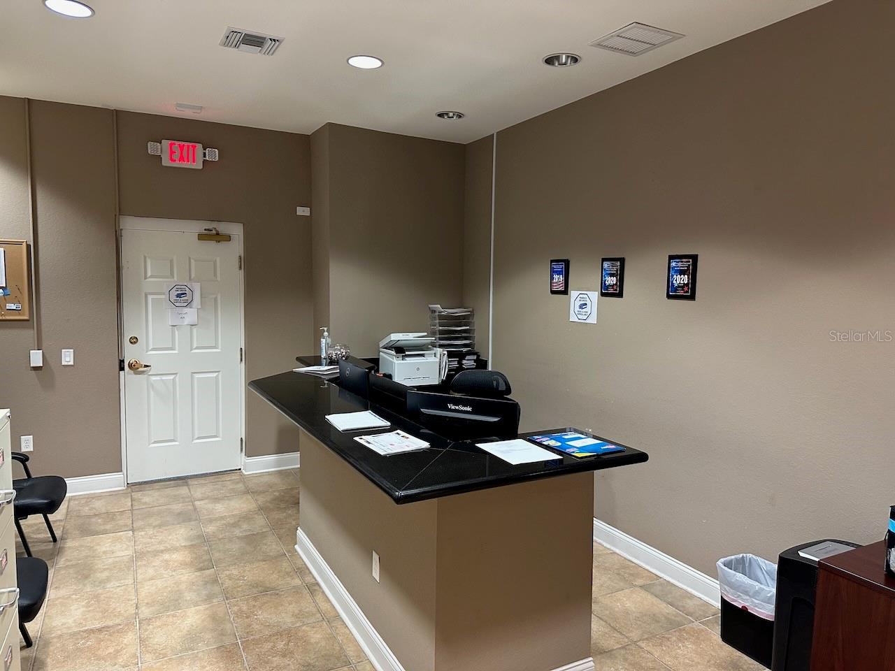 JASMINE WALK FIRST ADD - Commercial Sale
