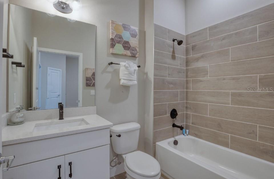 SOHO AT LAKESIDE TOWNOMES - Residential