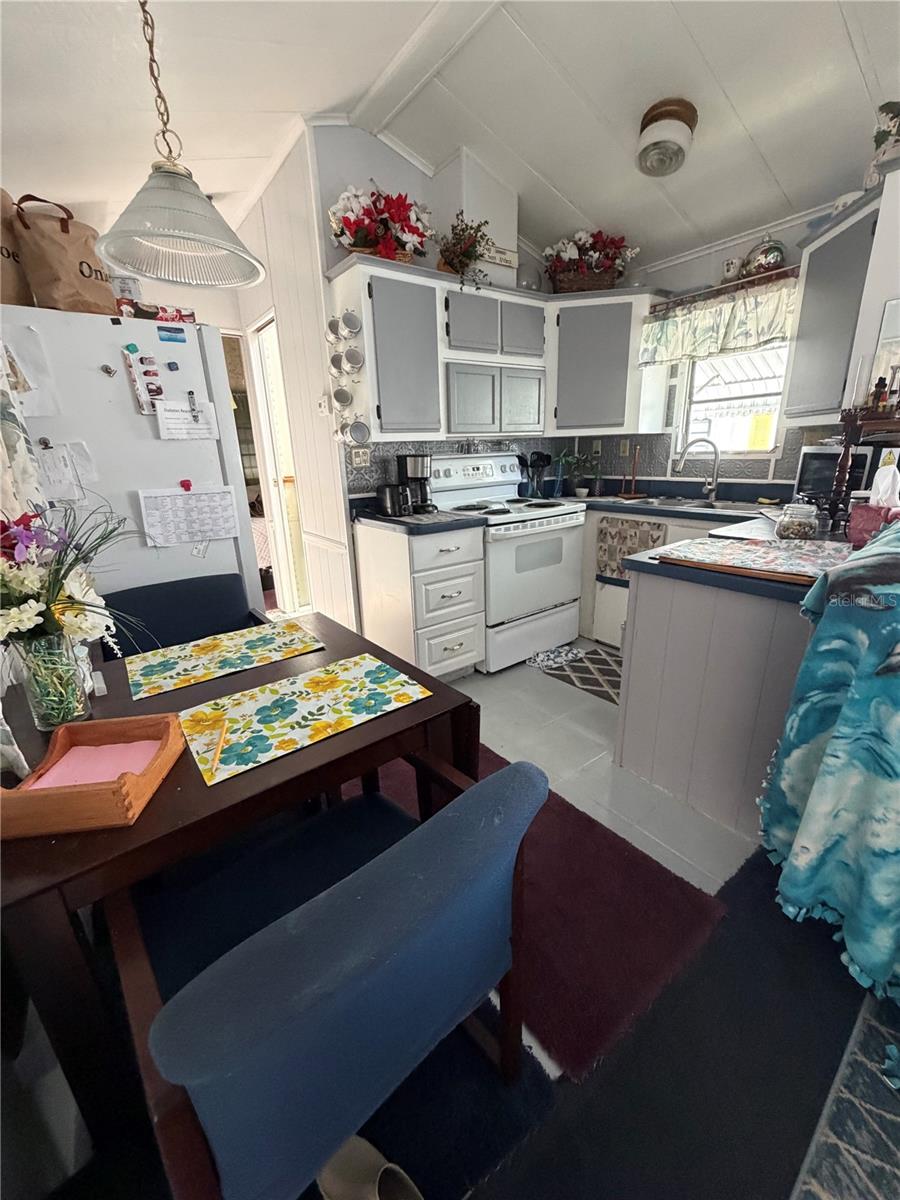 158 BROOKSHIRE DRIVE