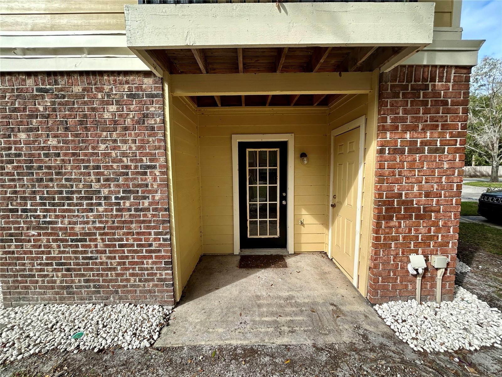 THE GRAND RESERVE CONDO - Residential Lease