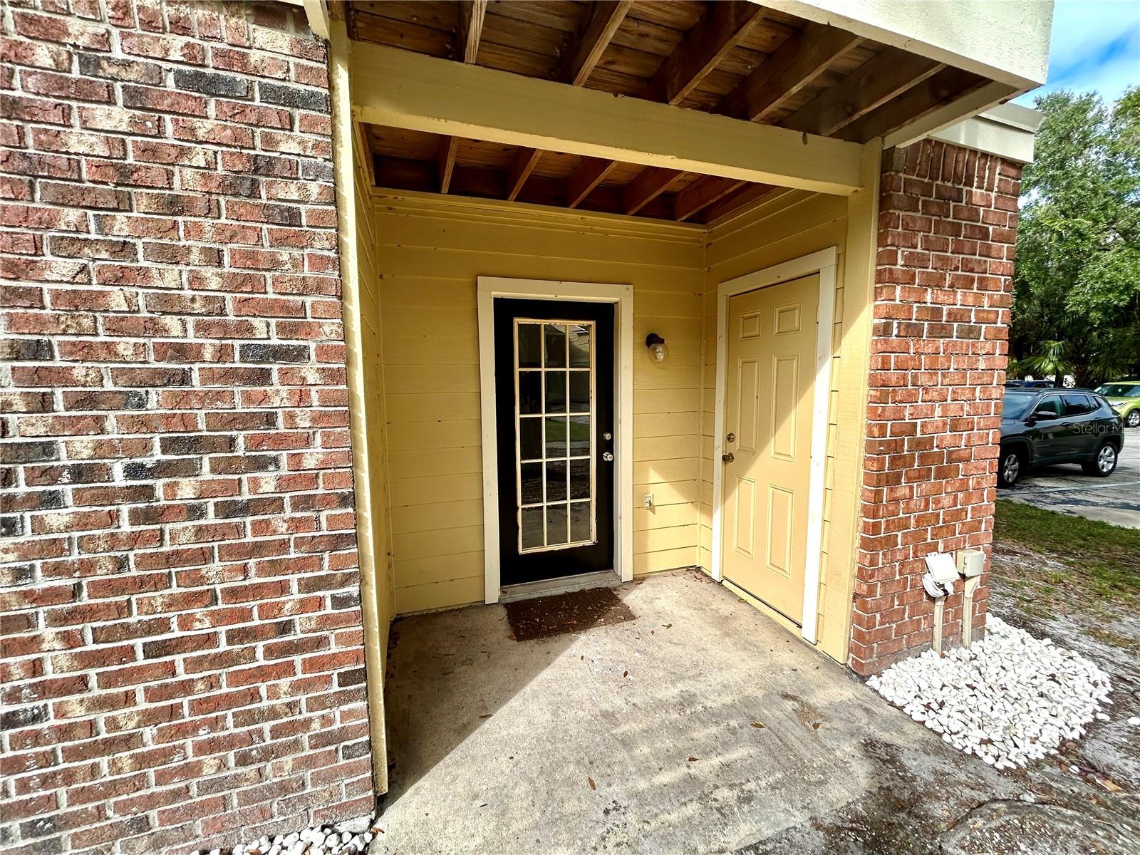 THE GRAND RESERVE CONDO - Residential Lease