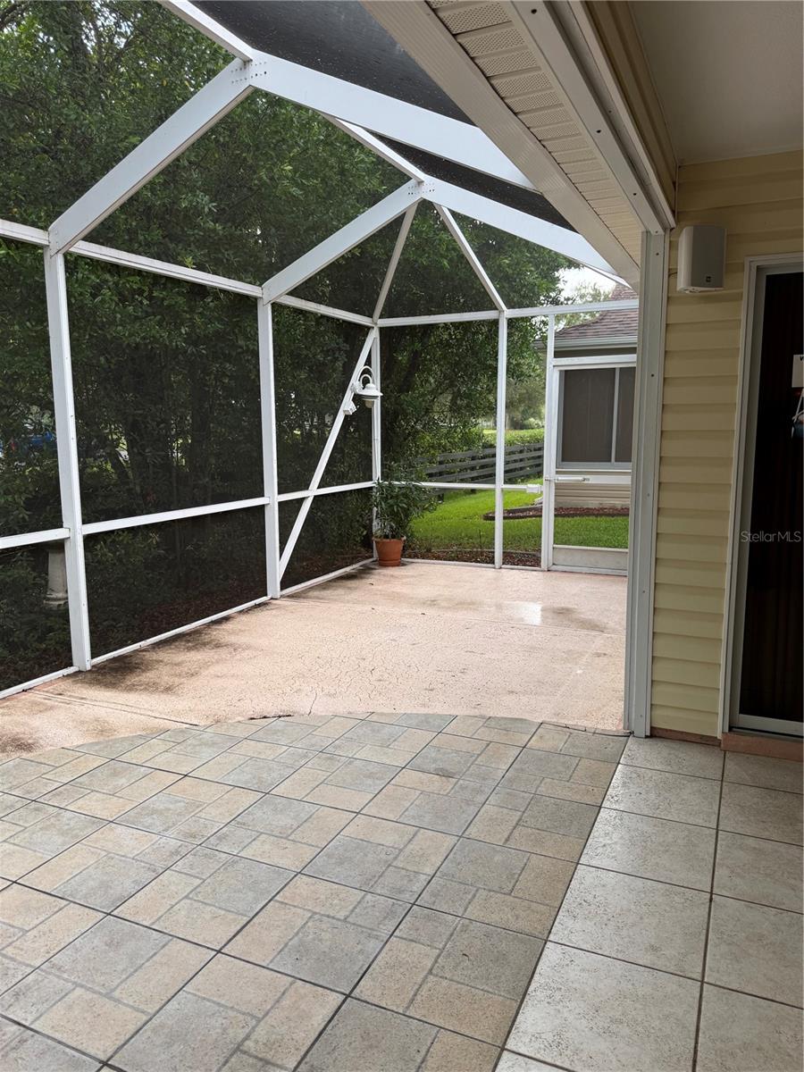 THE VILLLAGES   GLENBROOK - Residential