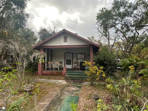 Photo of 3301 E 24th Avenue, Tampa, FL 33605 (MLS # TB8462296)