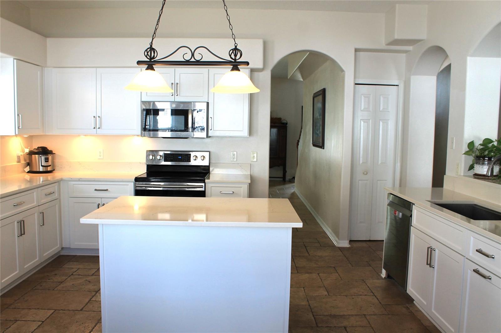 19411 SANDY SPRINGS CIRCLE