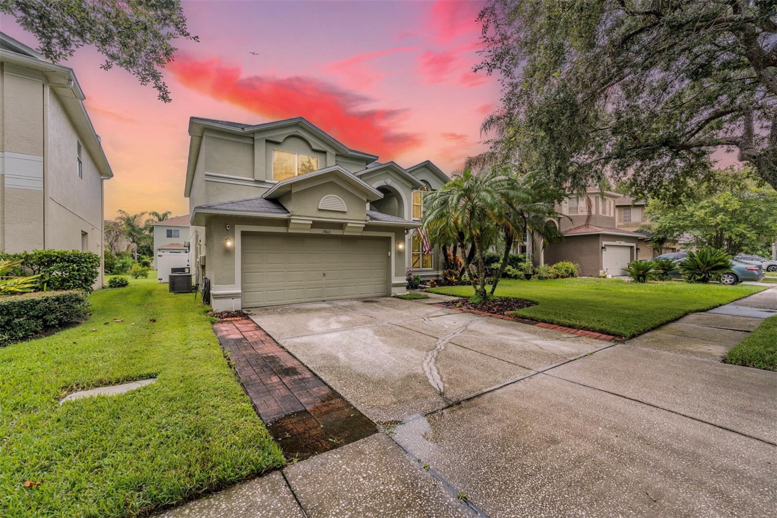 Heritage Harbor - Golf course community! This home has 6 bedrooms/3 Bathrooms/2 Car Garage and very large covered Lanai with a fenced in back yard for privacy (or 5 bedrooms with a Den/Office with a closet) One of the guest bedrooms is downstairs, the Primary Bedroom is upstairs along with the other guest bedrooms. This Neighborhood is located in a Great Location with "A" RATED SCHOOLS This home features a combined Living Room and Dining Room, Open Family Room to the Kitchen and lanai, A completely Renovated kitchen with plenty of cabinet space, Soft close drawers, Trash can drawer, Quartz Counter Tops, The 2025 kitchen remodel is particularly exciting, as it is a great space for cooking and entertaining. The impact of the new front door in 2024 will likely enhance the home's curb appeal and security and the addition of a new patio screen in 2024 will provide a comfortable outdoor living area, allowing for enjoyment of the lanai without the nuisance of insects. The major systems of the home have also been updated, with the upstairs AC and new water heater installed in 2023, which means energy efficiency and reliability for the next few years. The carpeting in the bedrooms were replaced in 2023/2024, contributing to a fresh aesthetic. Prior updates like the water softener installed in 2021, the NEW ROOF in 2019, and the fence from 2018 also indicate that the property has been well-maintained. The two guest bathroom remodels completed in 2018 add to the home's value and comfort. The huge covered lanai is a fantastic feature, providing a perfect setting for outdoor gatherings or quiet relaxation. Overall, this property appears to be a well-cared-for home with many desirable features that cater to modern living. Very Low HOA Fees, and the CDD fees are included in the tax bill. Homeowners can experience the many amenities at Heritage Harbor's 11,000 square-foot Harbor Town Clubhouse. The Community Residents can enjoy a wide variety of resort style features.... including a fitness center, library, activity center, playground, quarter acre Olympic size swimming pool with a thrilling three-story water-slide, bar and restaurant on the right side as well as a pavilion on the pool deck that can be rented for parties and gatherings, tennis courts, soccer field in the back with a walking path, and volleyball court, basketball hoops, and outdoor rollerblading rinks and of course the golf course and "A" RATED SCHOOLS plus the ramp for the Veteran's Expressway