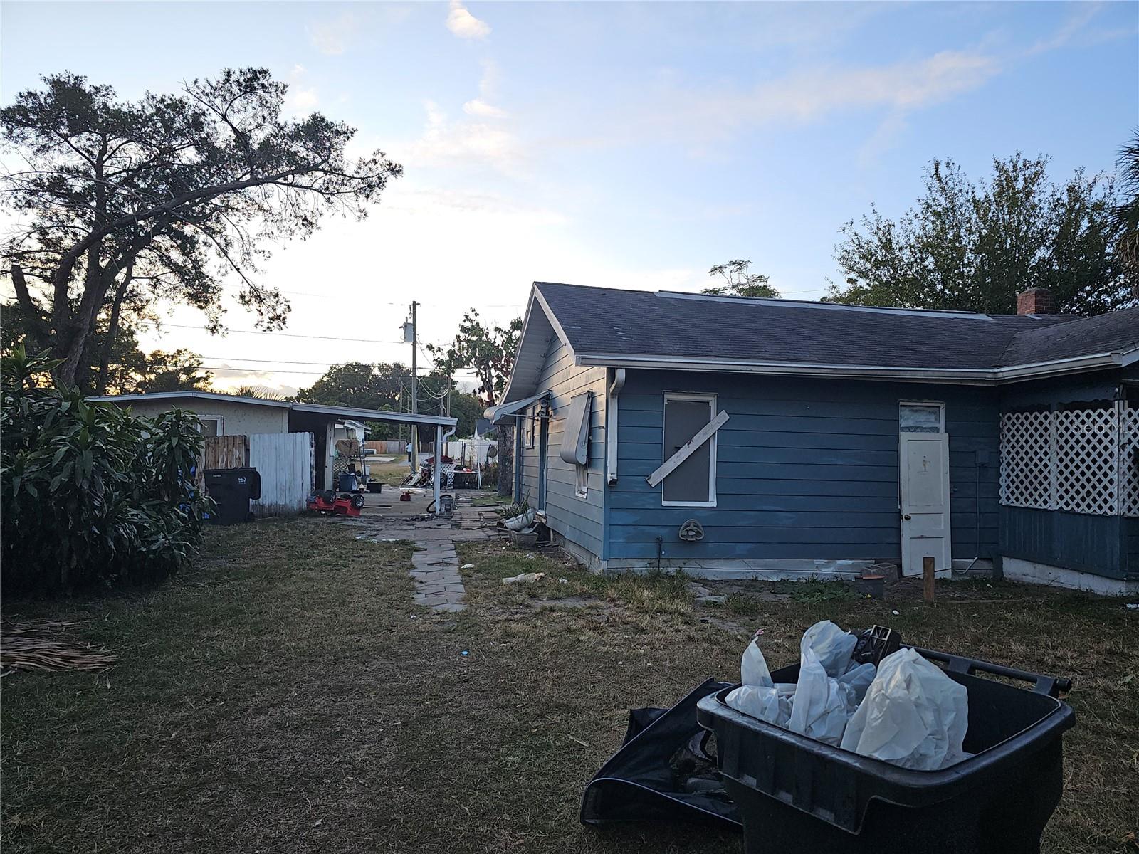 HIGHLAND GROVES - Residential