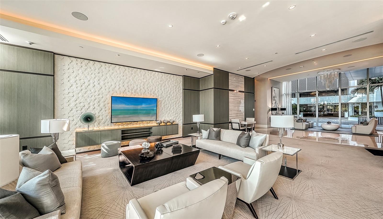 VUE SARASOTA BAY - Residential