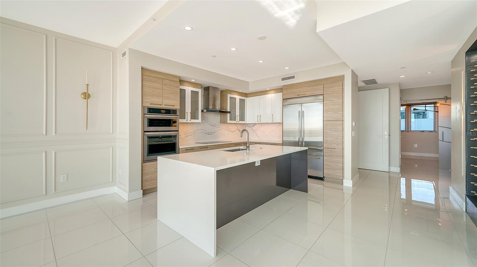 VUE SARASOTA BAY - Residential