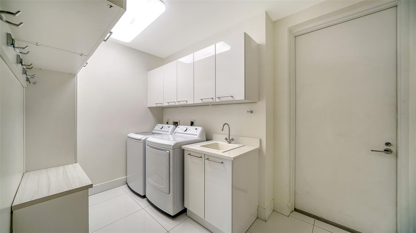 VUE SARASOTA BAY - Residential