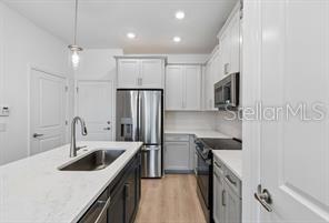 Photo of 4345 Roush Avenue, Orlando, FL 32803 (MLS # O6436275)