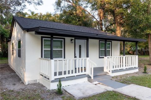 Photo of 3149 W Washington Street, Orlando, FL 32805 (MLS # O6357394)