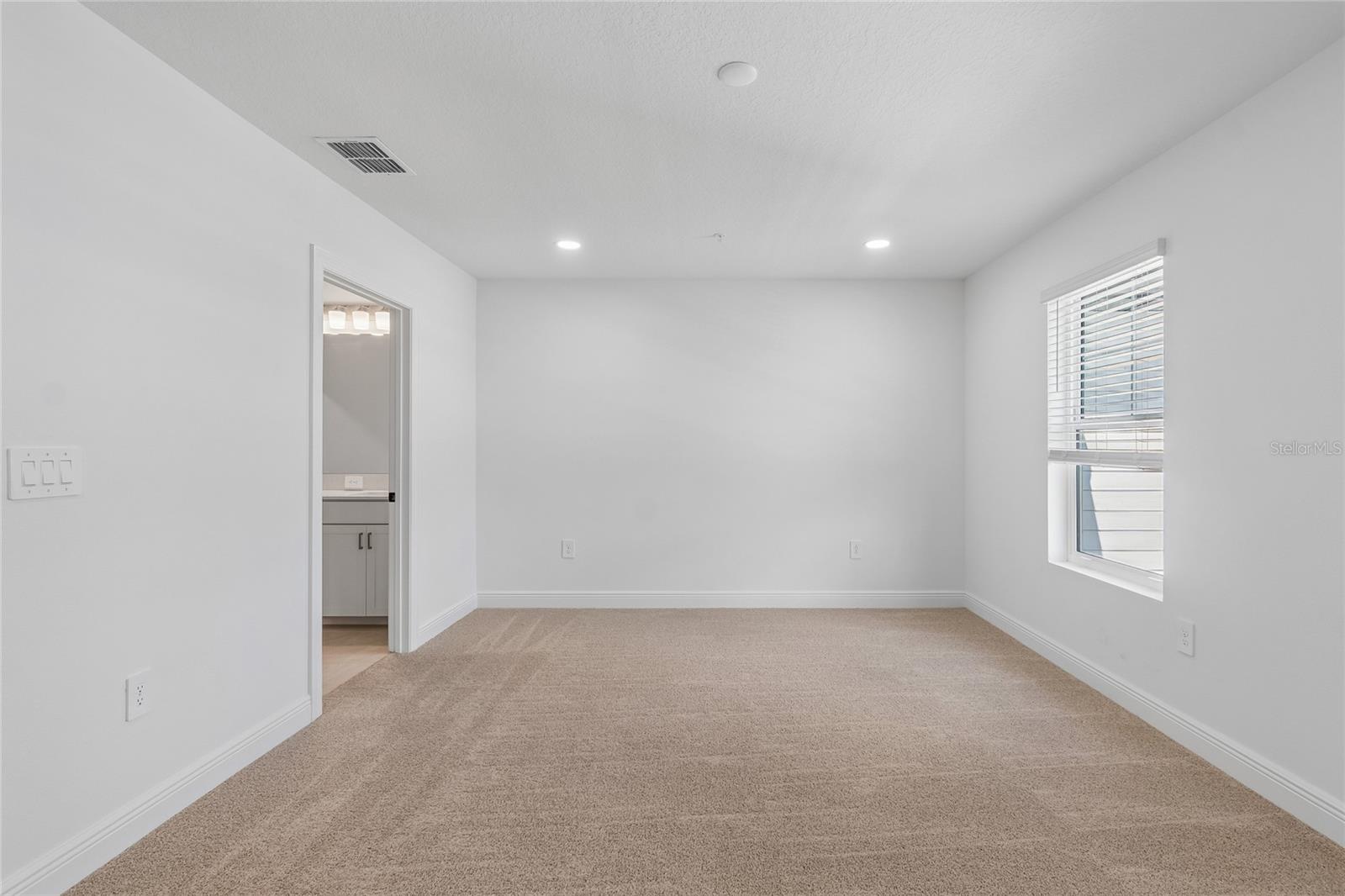 PALMERA AT WELLEN PARK - Residential