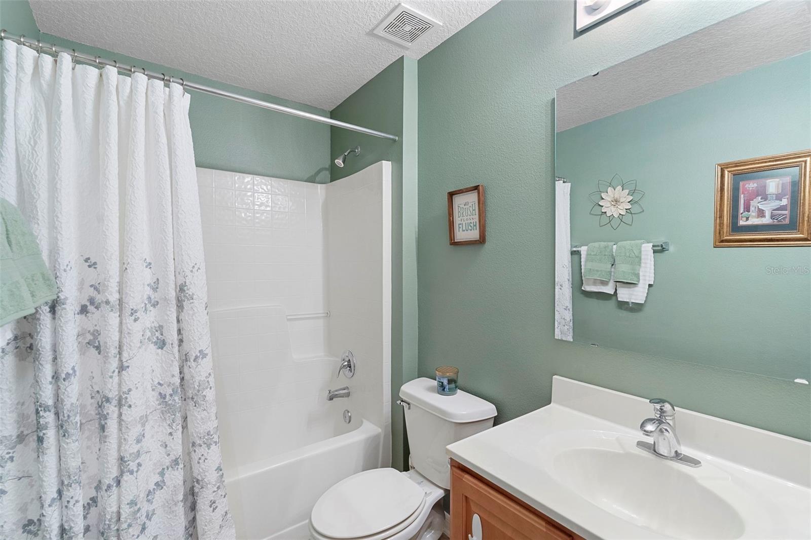 TRAILS-UNIT 3 - Residential