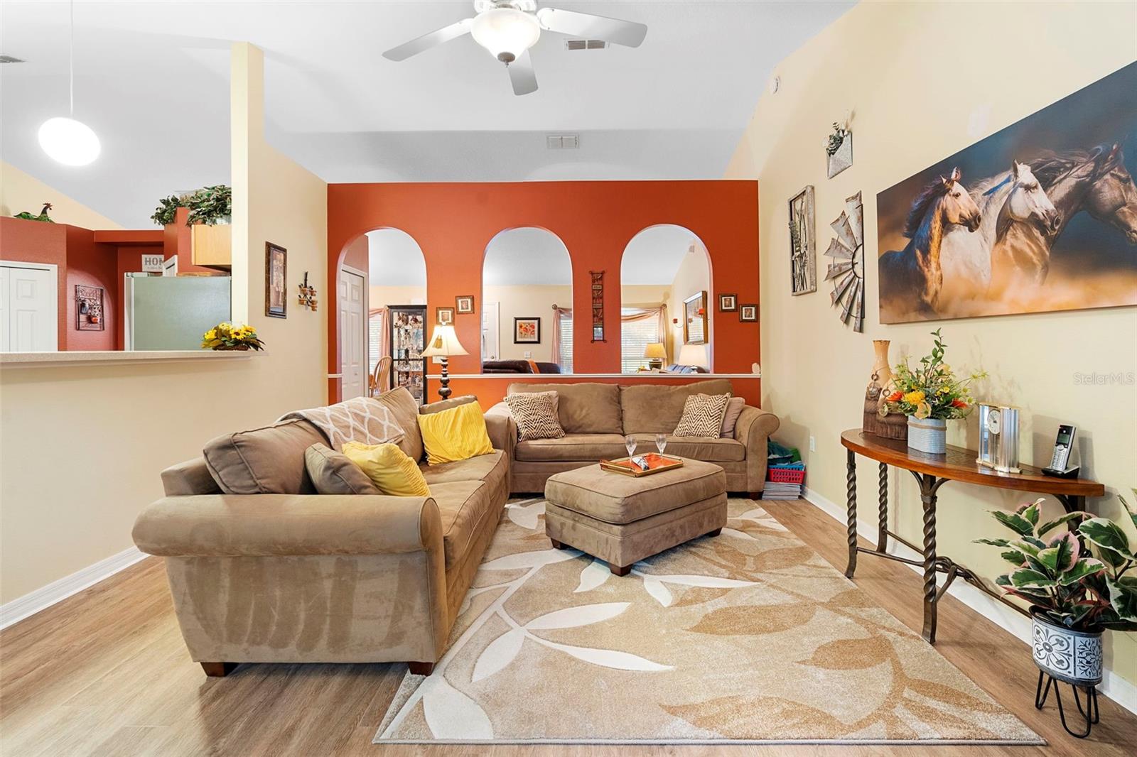 TRAILS-UNIT 3 - Residential