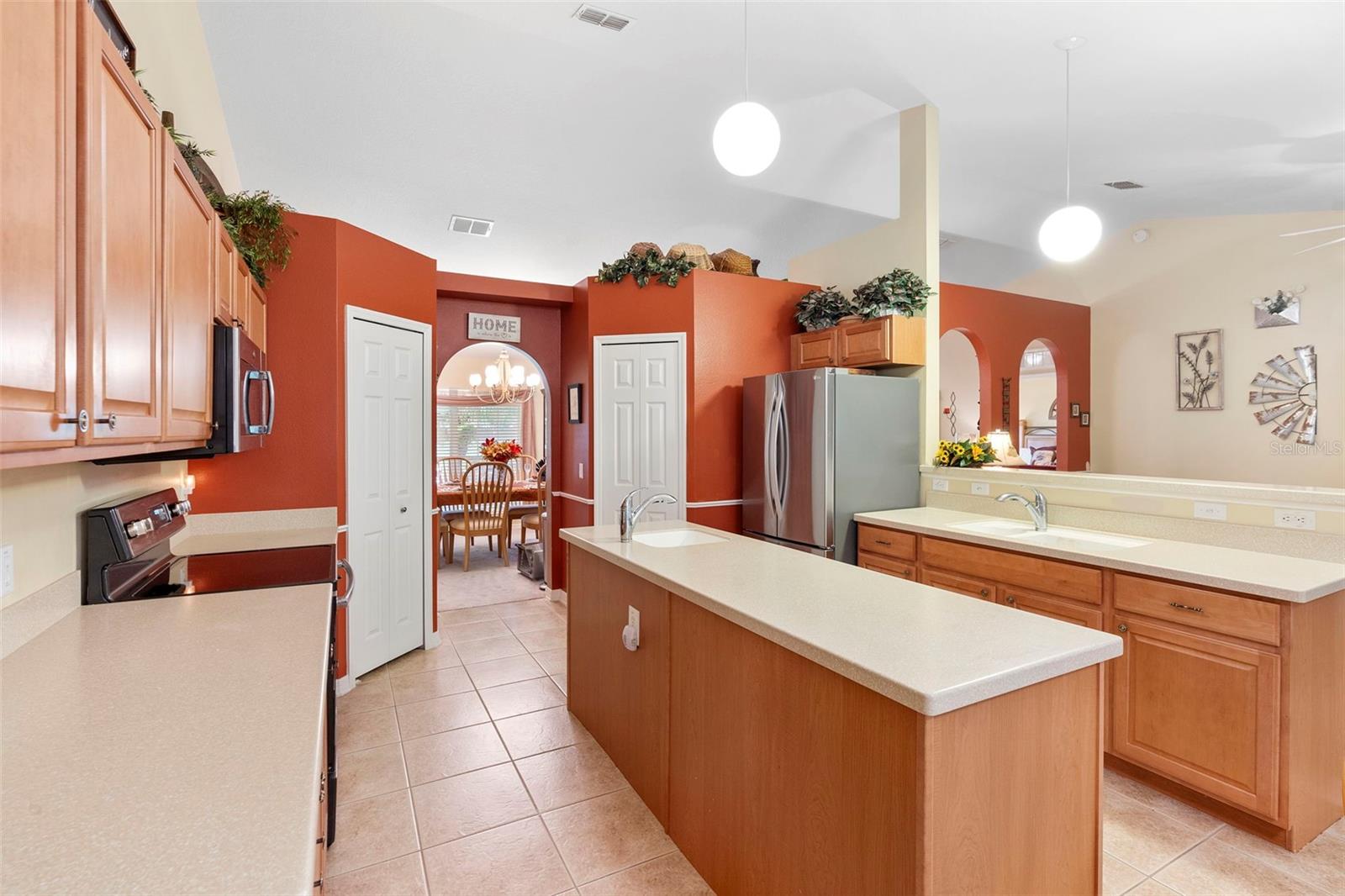 TRAILS-UNIT 3 - Residential