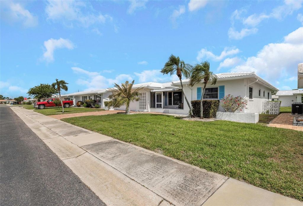 Photo of 3627 100th Place N #4, Pinellas Park, FL 33782 (MLS # TB8499588)