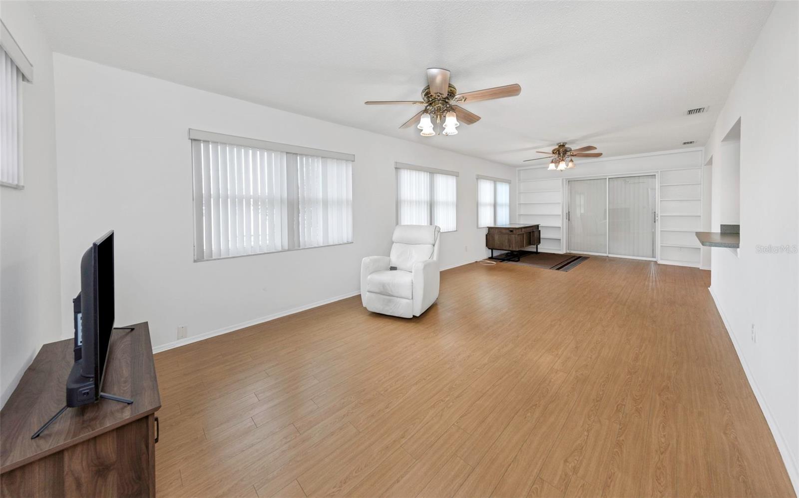 MAINLANDS OF TAMARAC BY THE GULF UNIT 4 CONDO - Residential