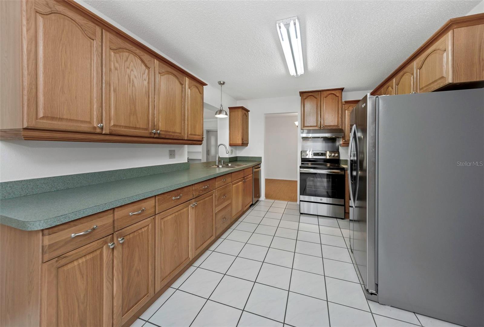 MAINLANDS OF TAMARAC BY THE GULF UNIT 4 CONDO - Residential