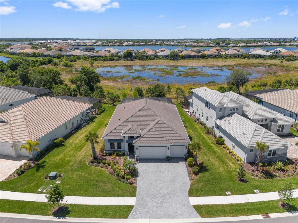 Photo of 729 Tailwind Place, Sarasota, FL 34240 (MLS # A4699054)