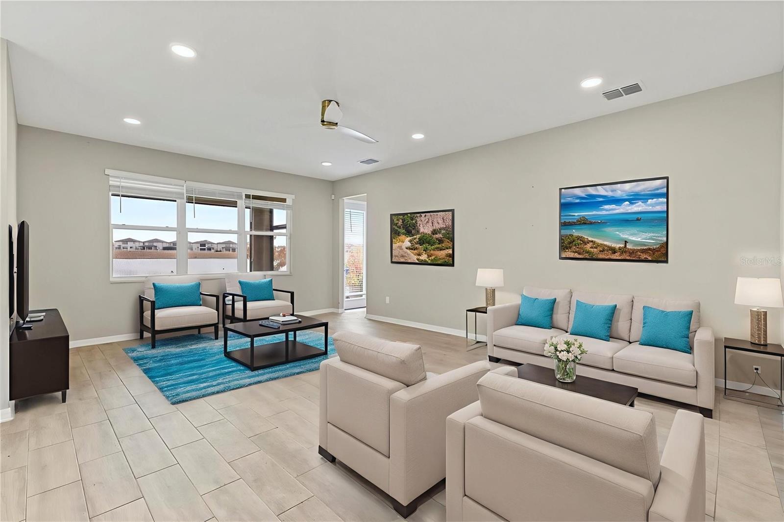 BERRY BAY - Residential