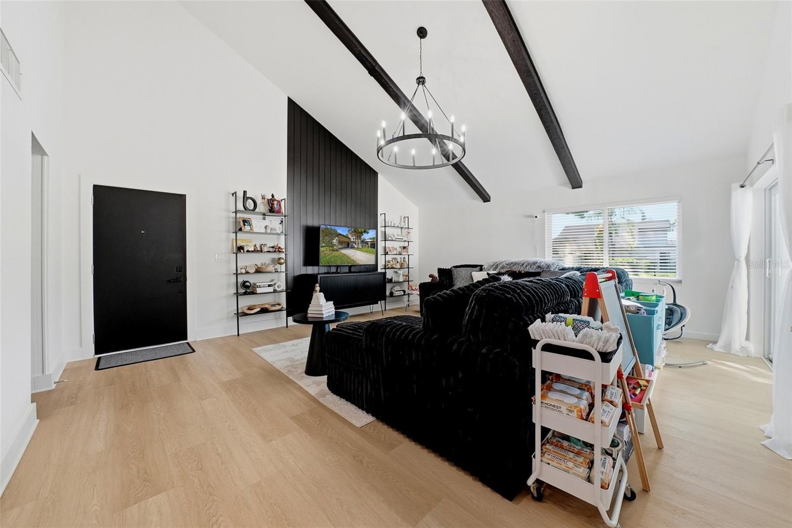 2600 BARKSDALE COURT