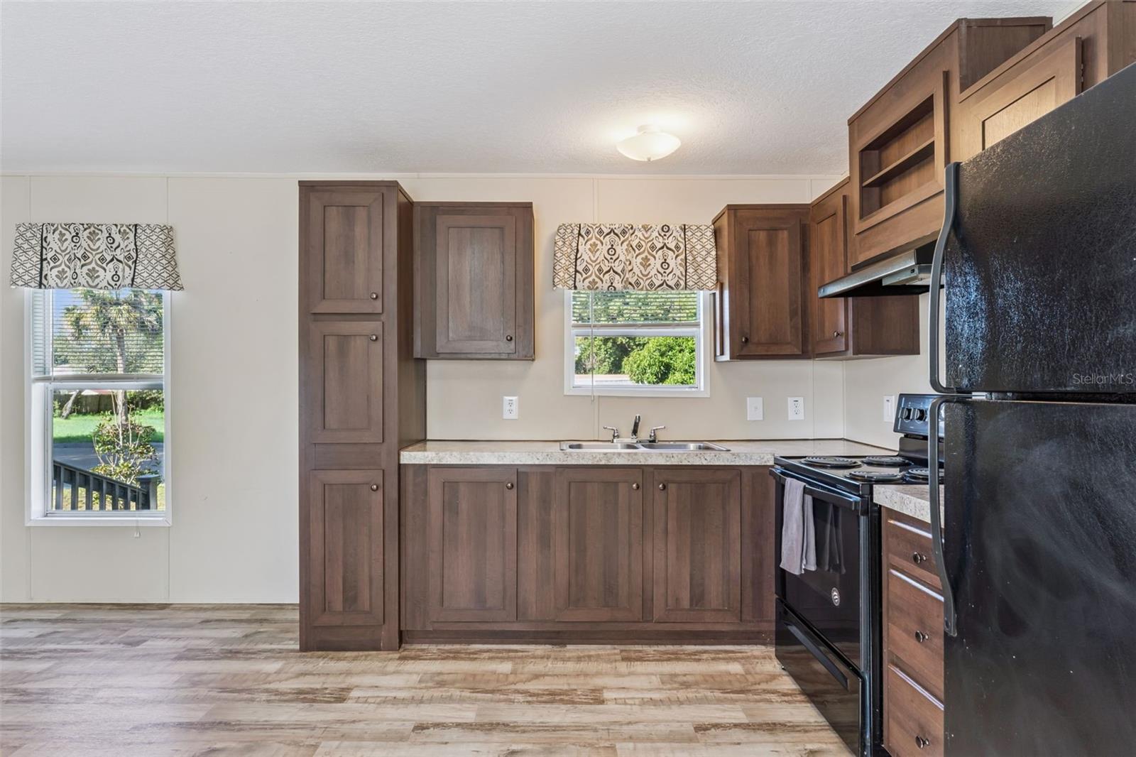 A REP OF A PT OF LTS 1 & 2 WATTS FARMS - Residential