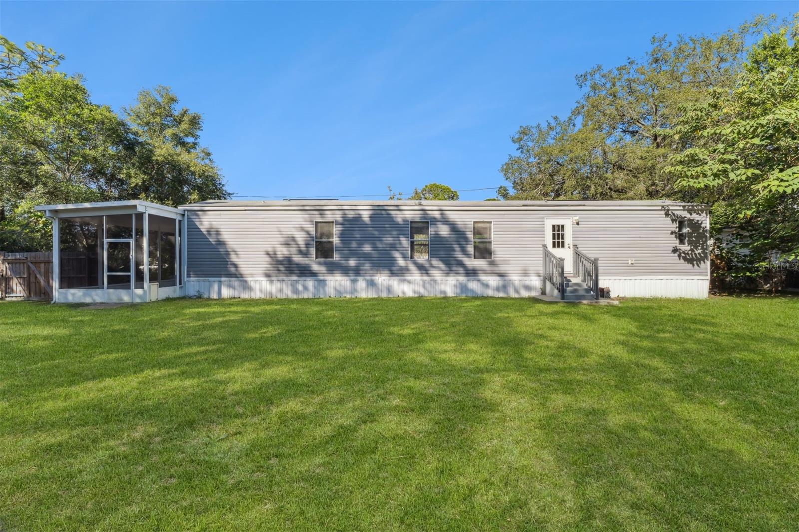 A REP OF A PT OF LTS 1 & 2 WATTS FARMS - Residential