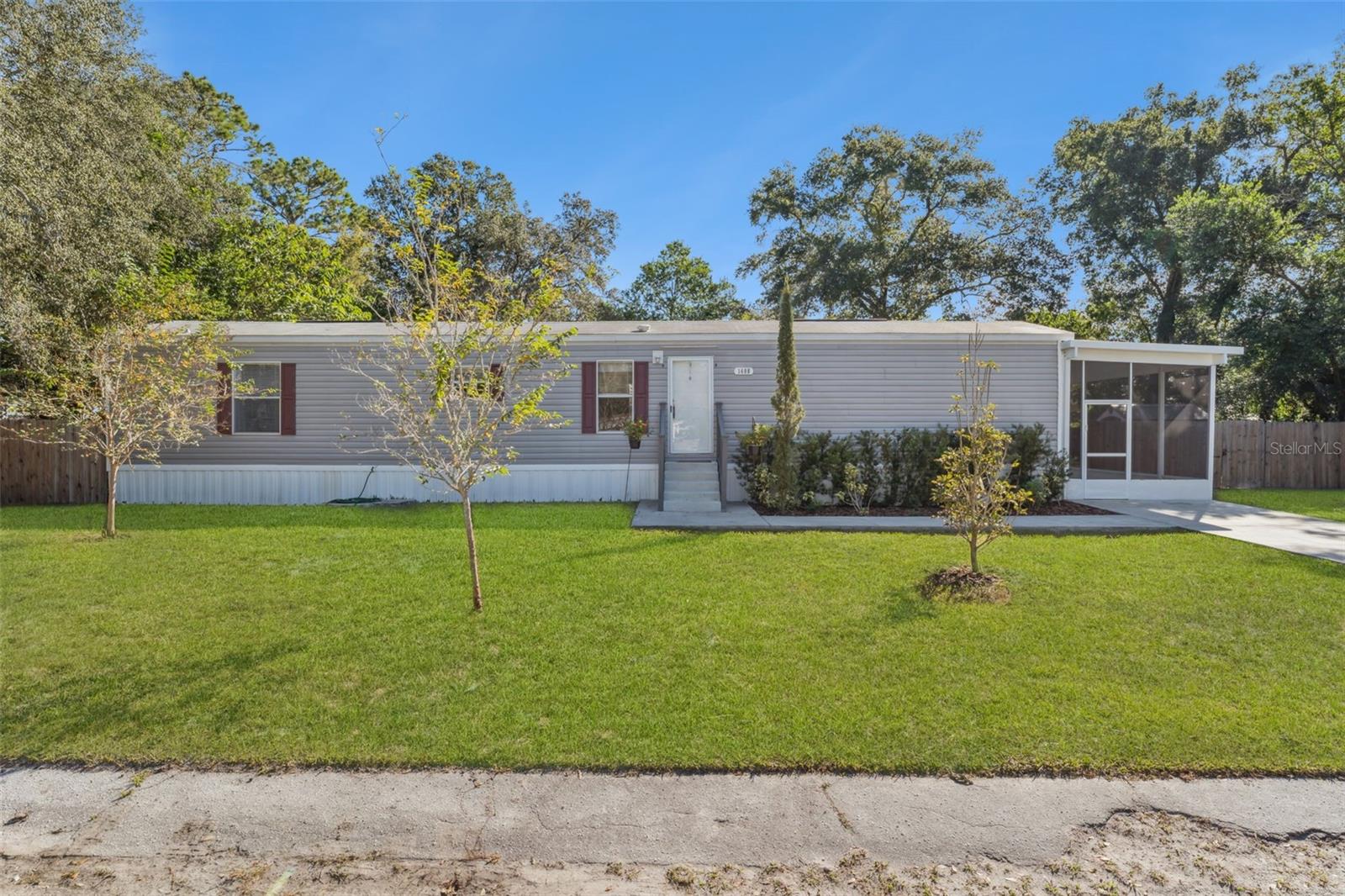 A REP OF A PT OF LTS 1 & 2 WATTS FARMS - Residential