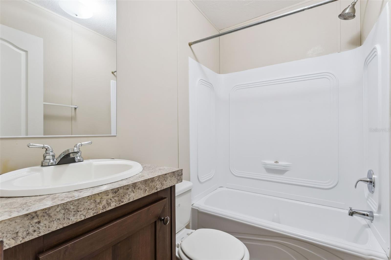 A REP OF A PT OF LTS 1 & 2 WATTS FARMS - Residential