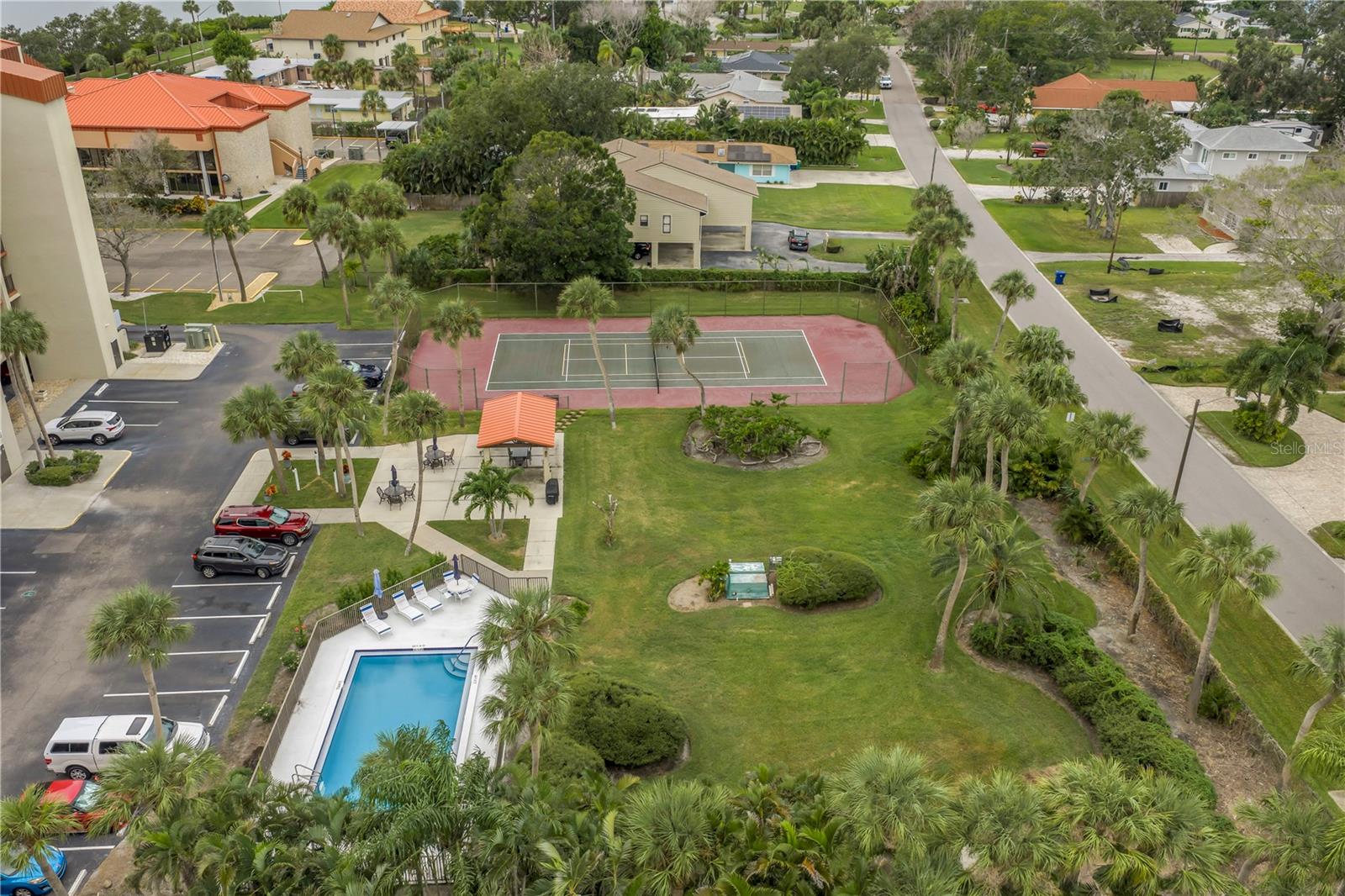 CIEGA COVE CONDO - Residential