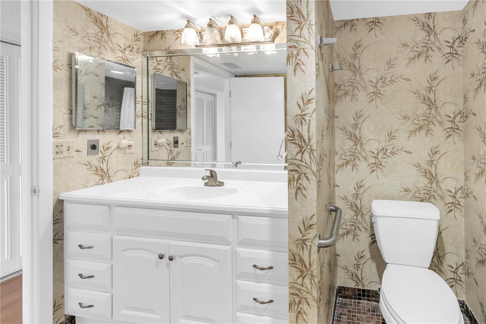 CIEGA COVE CONDO - Residential