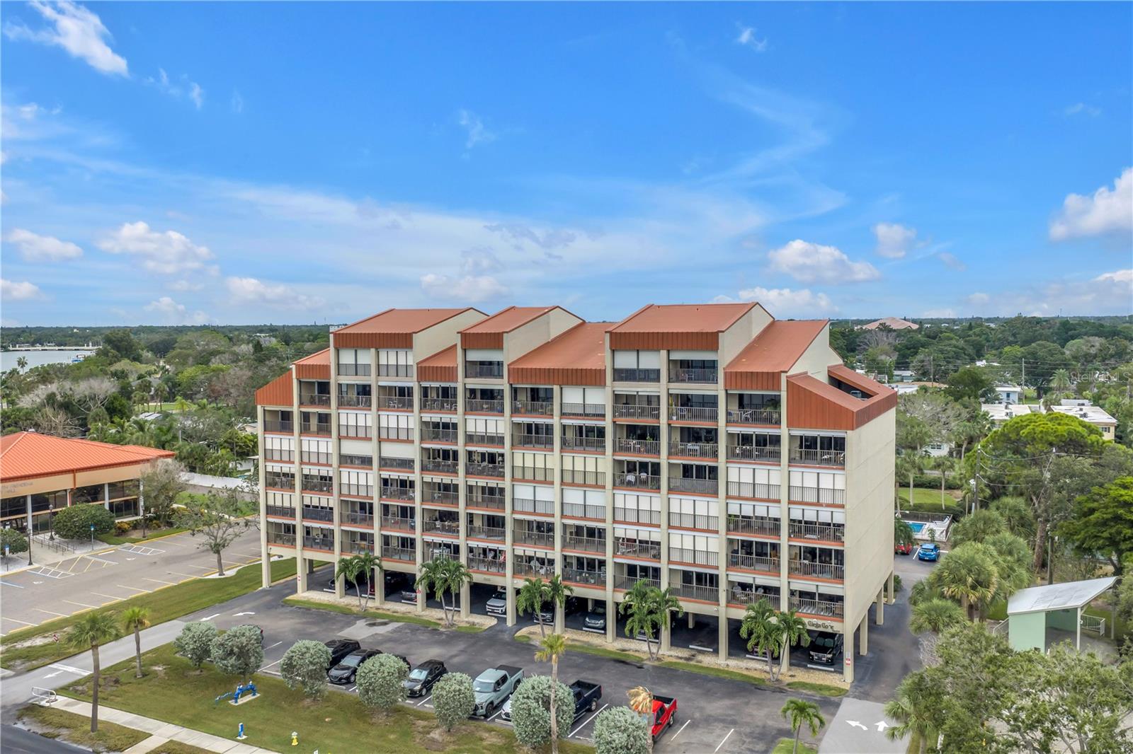 CIEGA COVE CONDO - Residential