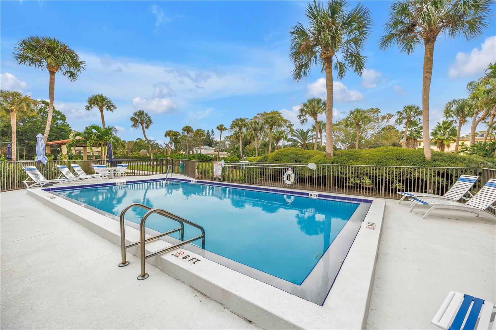 CIEGA COVE CONDO - Residential