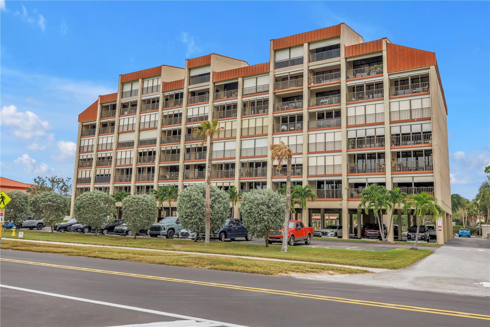 CIEGA COVE CONDO - Residential