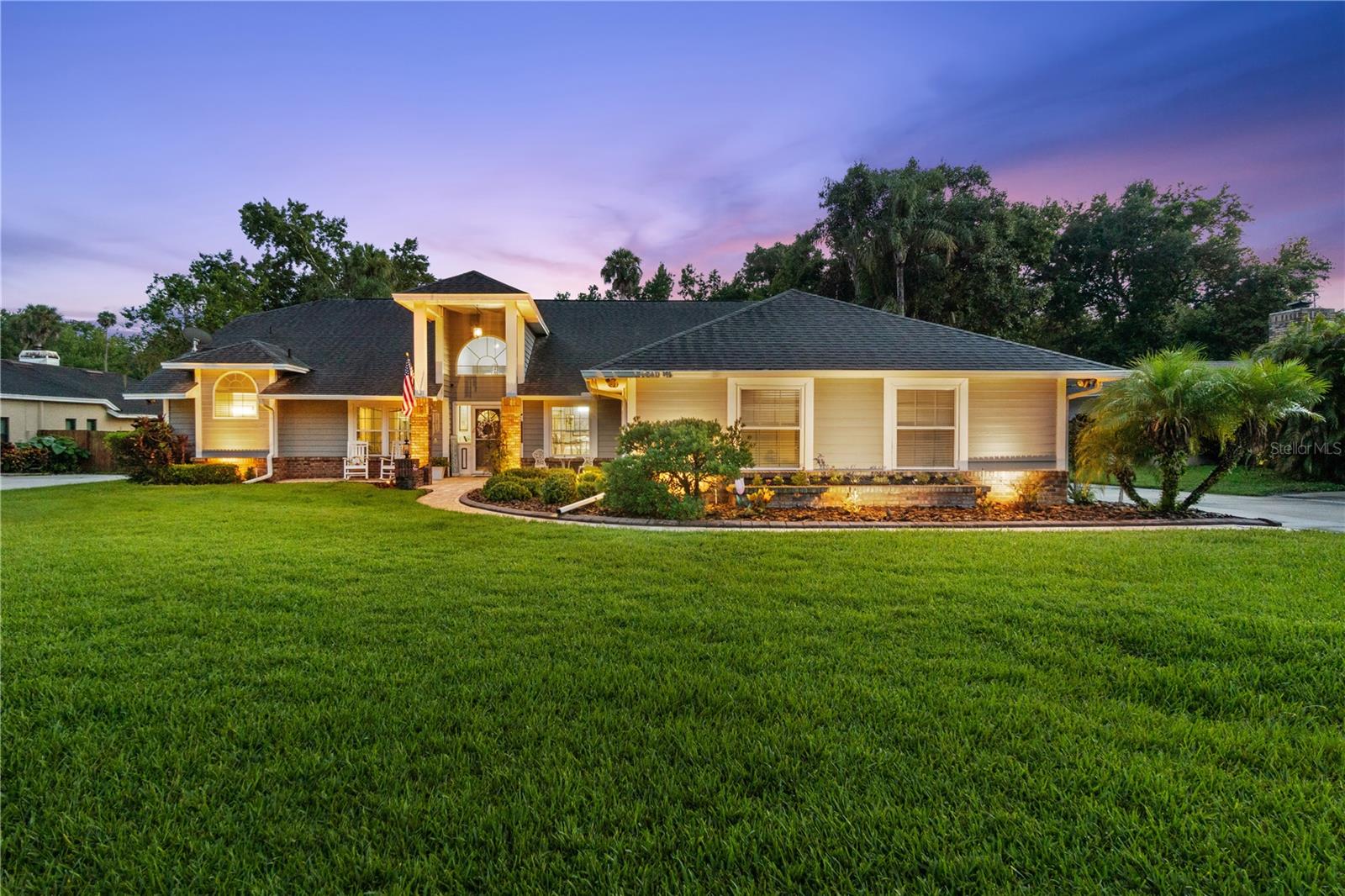 WALK ON IN AND CALL IT HOME! This stunning 4 bedroom, 3 bathroom POOL home offers over 3,000 sq. ft. of living space and is perfectly situated on almost 3 acres in the sought-after community of Chelsea Woods at Tuscawilla. Step inside and you’ll find wood-look tile flowing throughout the home and a beautifully renovated gourmet kitchen at the heart of it all. To one side, you’ll find the spacious primary suite along with an additional bedroom, while the opposite side of the home features two more bedrooms and two full bathrooms—one with its own ensuite for added privacy. The expansive enclosed patio extends your living space and opens up to your sparkling pool and private backyard with NO REAR NEIGHBORS! Perfect for relaxing or entertaining. This home also comes with valuable upgrades including PAID OFF SOLAR PANELS, Pool Resurfaced with PebbleTec (2022), Roof (2018), Trane AC units (2016 & 2003), and Hot Water Heater (2020). All of this in the desirable Tuscawilla community, zoned for A+ schools and just minutes from shopping, dining, 417, UCF, Siemens, Lockheed Martin, and more.
Don’t wait—schedule your private showing today before this one is SOLD!