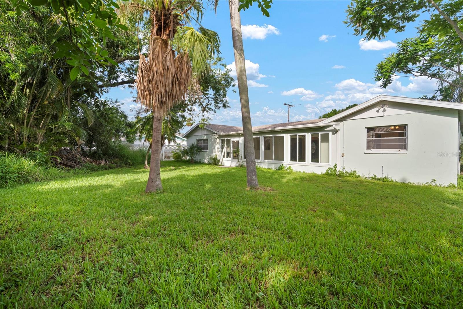 APOLLO BEACH UNIT TWO - Residential