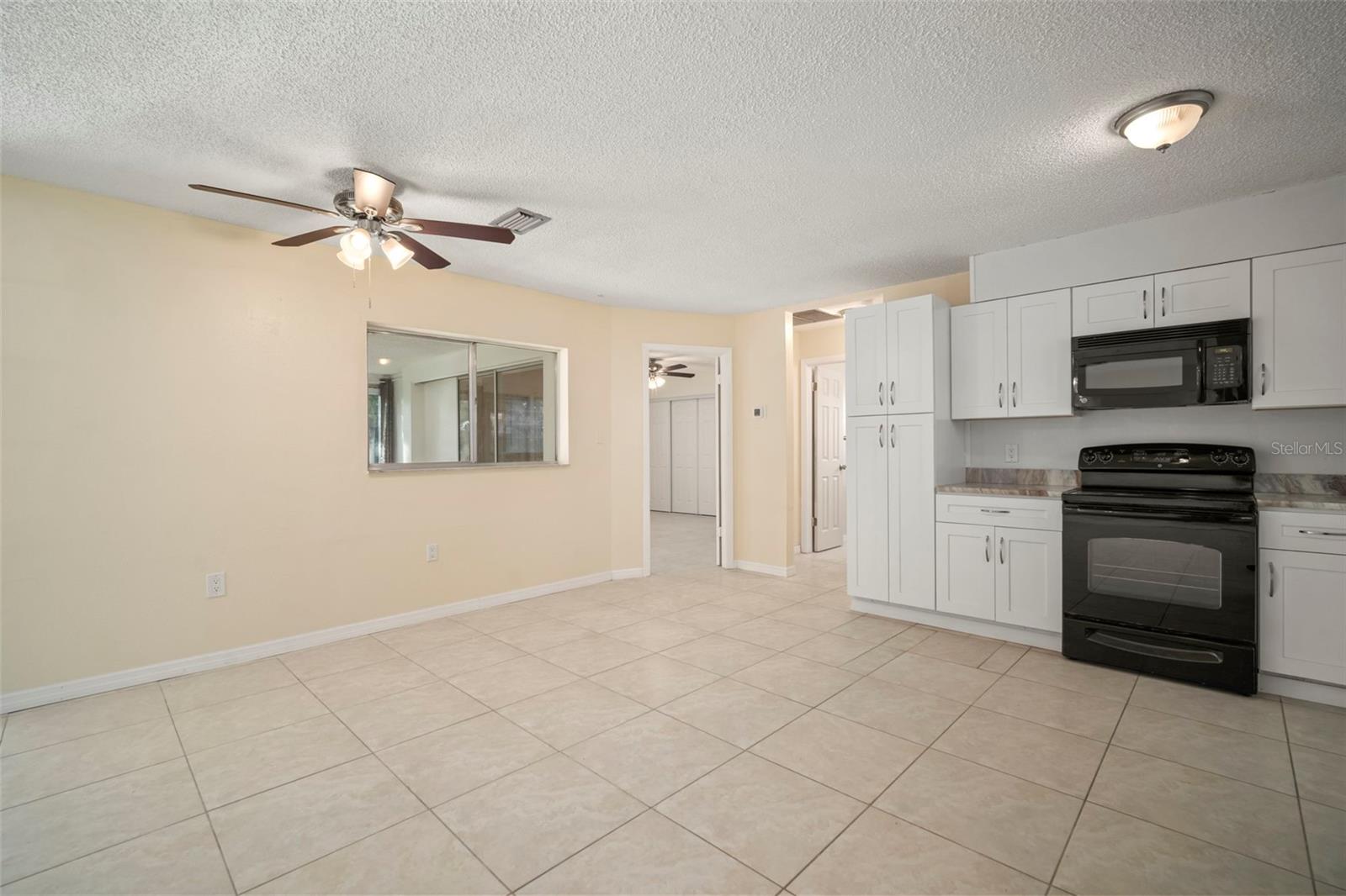 APOLLO BEACH UNIT TWO - Residential