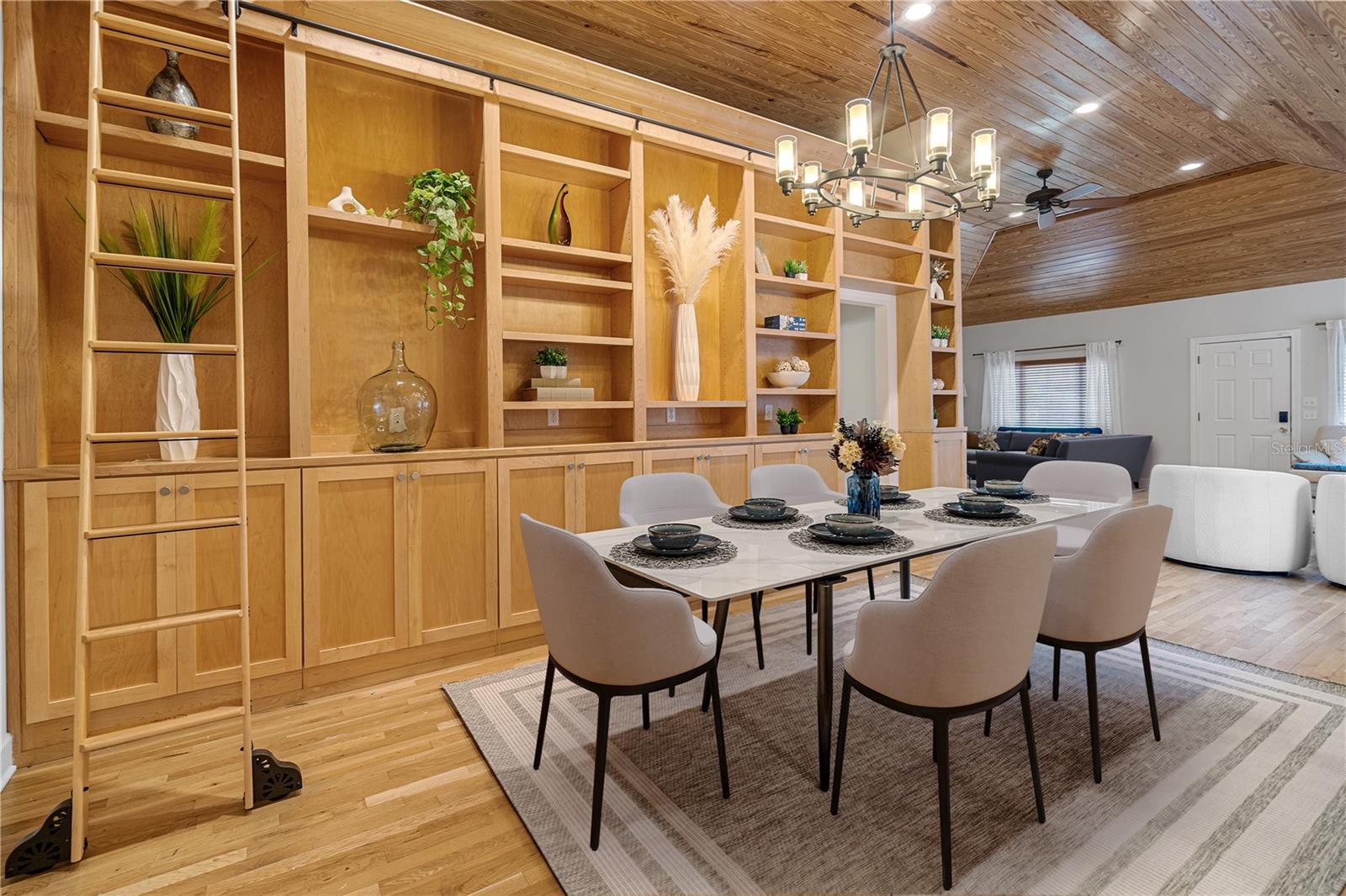 DOIG & ROBERTSONS ADDN-W R THOMAS - Residential Lease