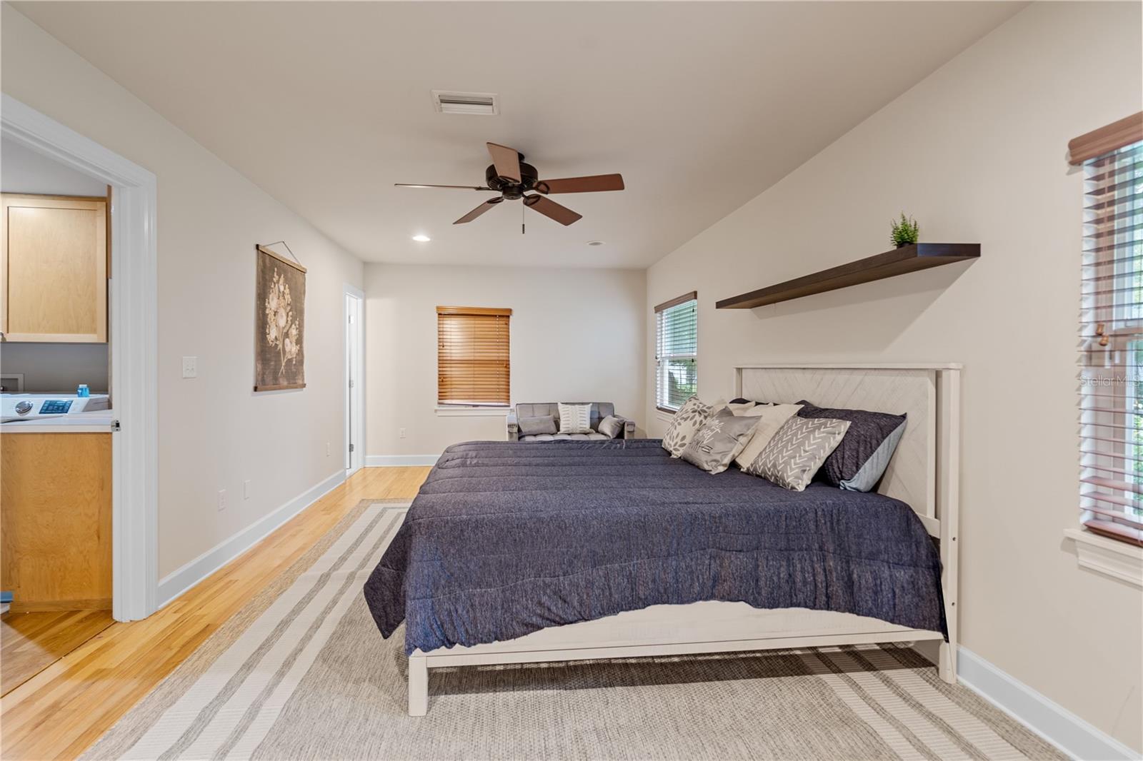 DOIG & ROBERTSONS ADDN-W R THOMAS - Residential Lease