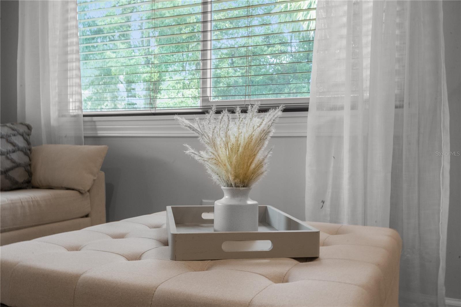 DOIG & ROBERTSONS ADDN-W R THOMAS - Residential Lease