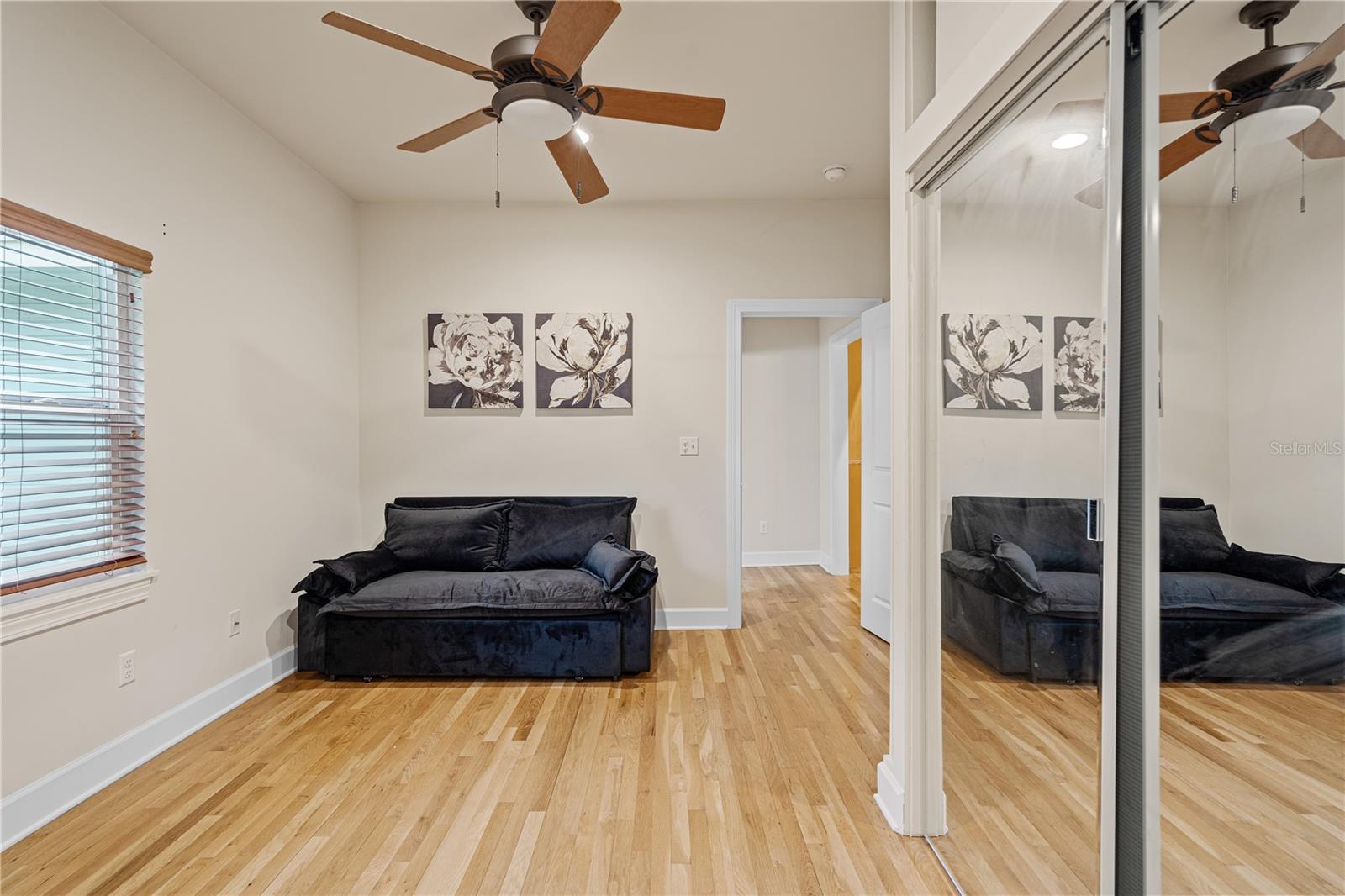 DOIG & ROBERTSONS ADDN-W R THOMAS - Residential Lease