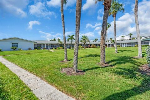 Photo of 100 The Esplanade N #18, Venice, FL 34285 (MLS # N6139803)