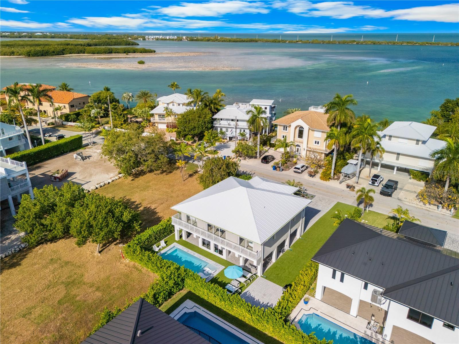 PLANTATION ISLAND - Residential