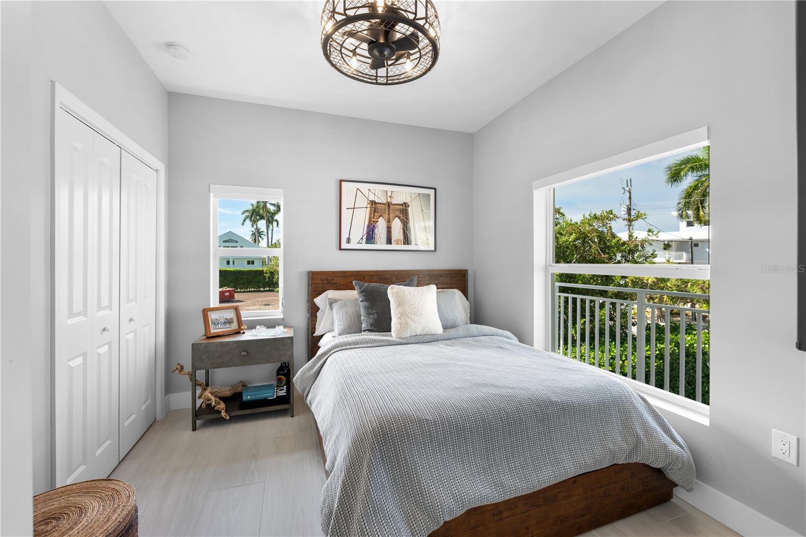 PLANTATION ISLAND - Residential