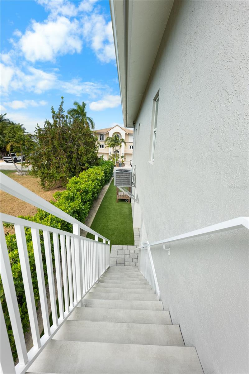 PLANTATION ISLAND - Residential