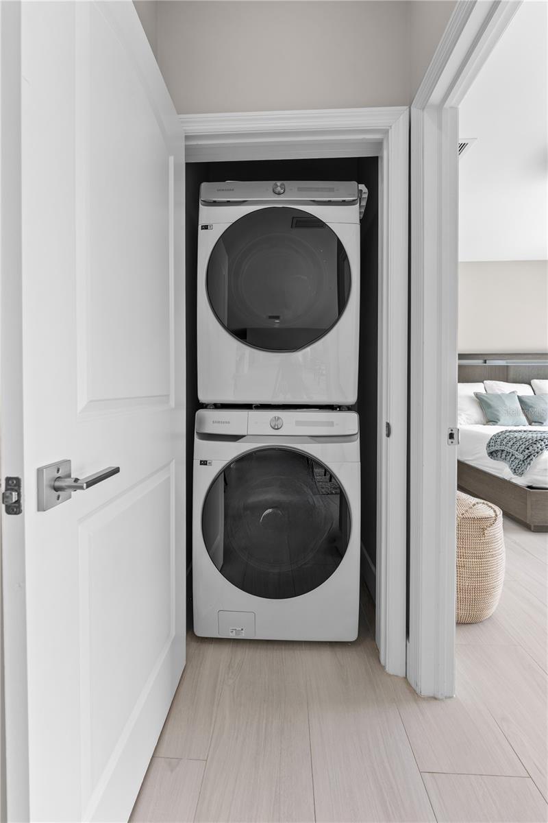 PLANTATION ISLAND - Residential