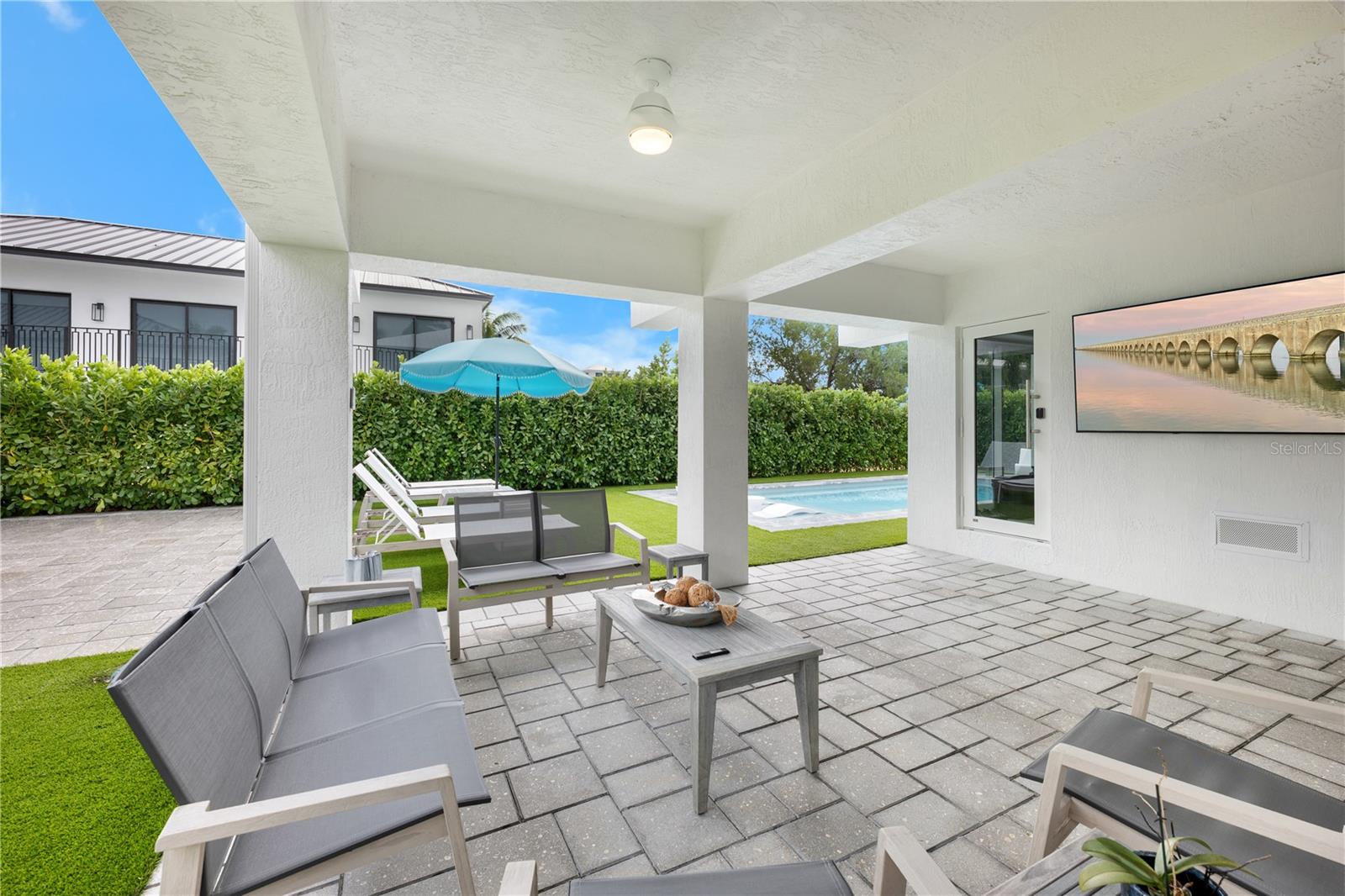 PLANTATION ISLAND - Residential