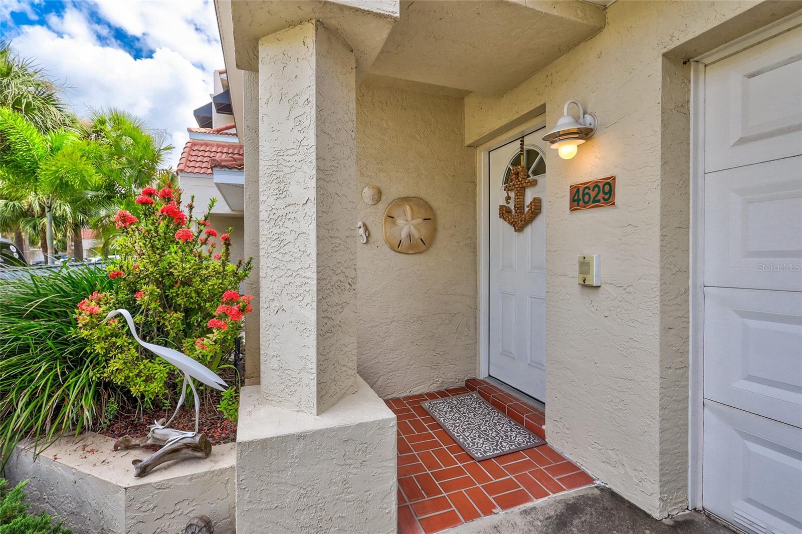 Photo 6 of 60 of 4629 MIRABELLA COURT townhome