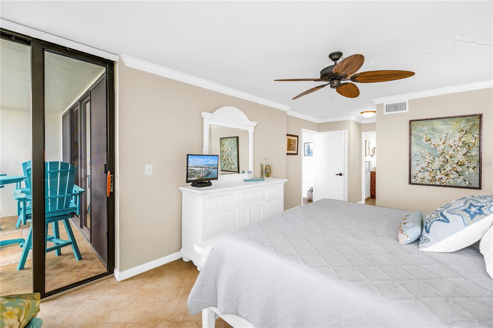 INTREPID THE CONDO - Residential