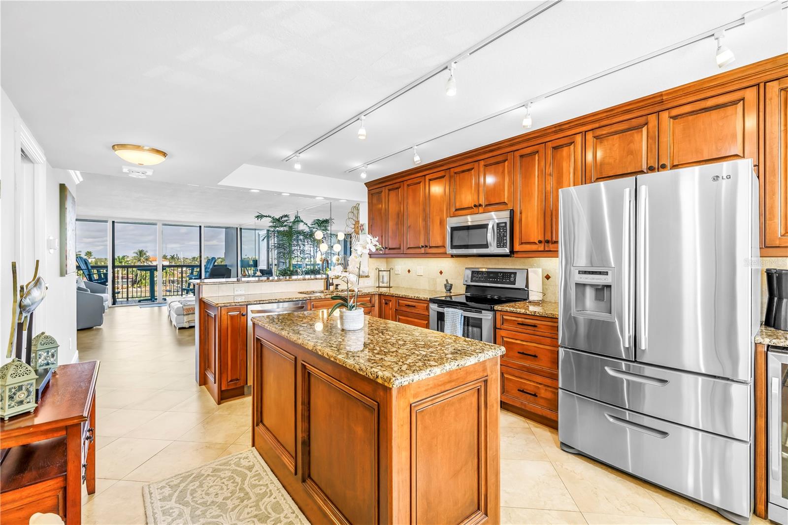 INTREPID THE CONDO - Residential